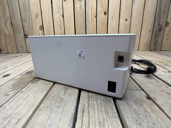 IMPRESORA HP LASERJET M110WE + TONER