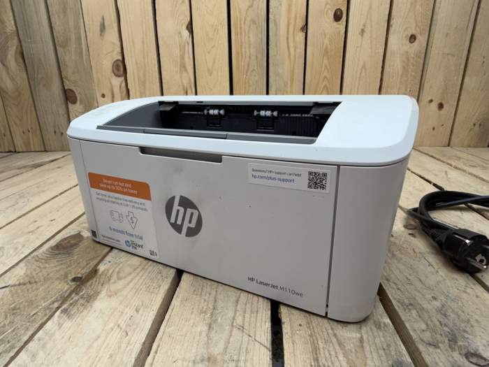 IMPRESORA HP LASERJET M110WE + TONER