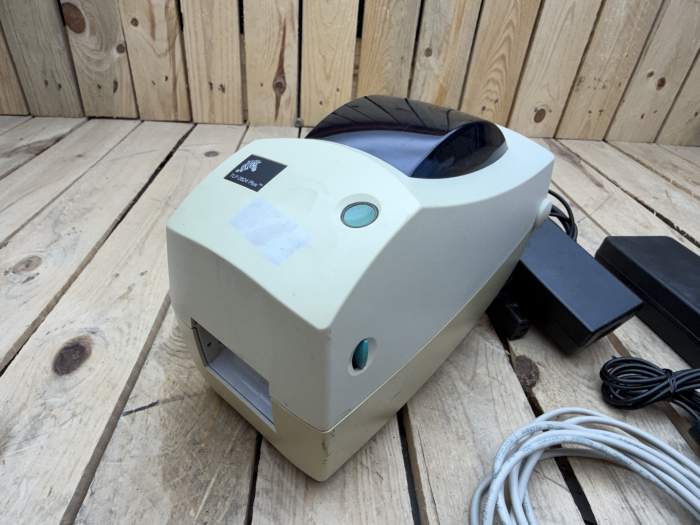 IMPRESORA ZEBRA TLP 2824 PLUS