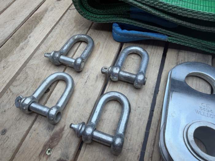 MALETIN CINCHAS 4X4 CON POLEAS