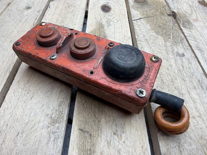 MANDO PLATAFORMA ELEVADORA DHOLLANDIA E124