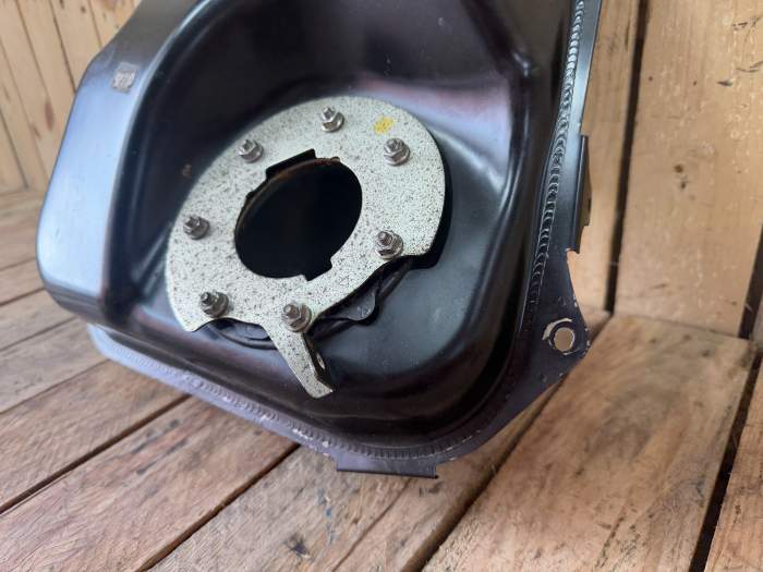 DEPOSITO COMBUSTIBLE HONDA PS 125 06-13
