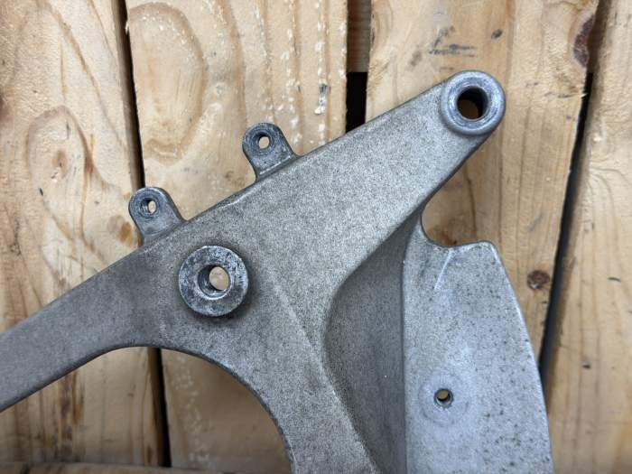 BRAZO OSCILANTE HONDA PS 125 06-13
