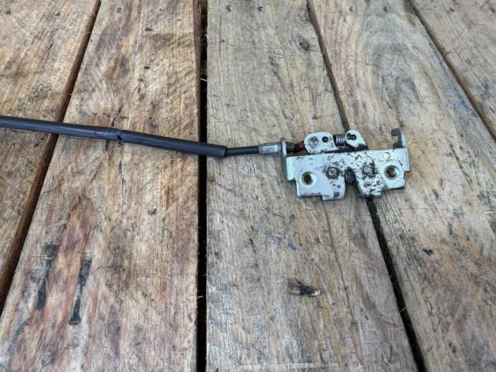 CABLE + CIERRE DE ASIENTO HONDA PS 125 06-13