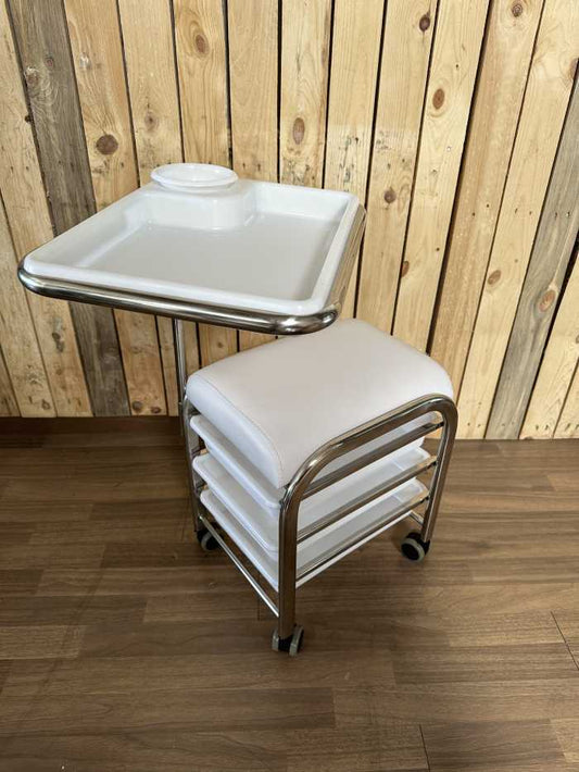 CARRITO BLANCO DE MANICURA CON BANDEJAS - QrBox.es