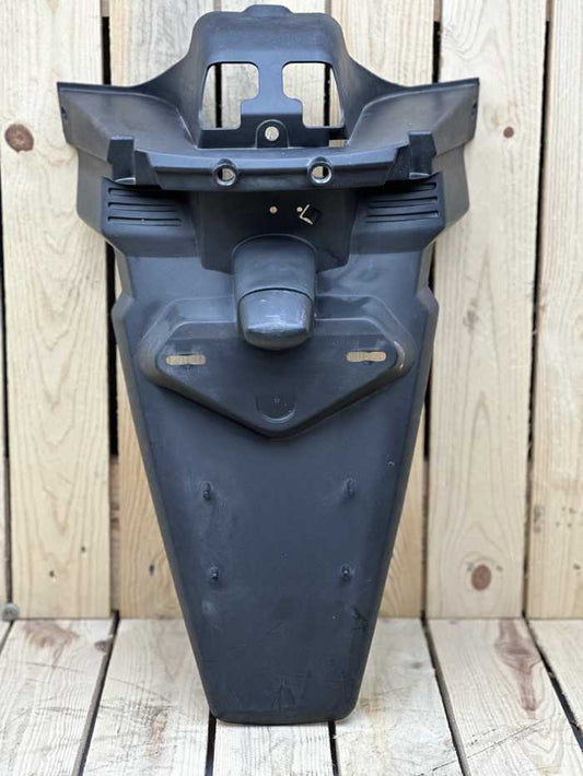 GUARDABARROS PORTAMATRICULAS XMAX 125 2007