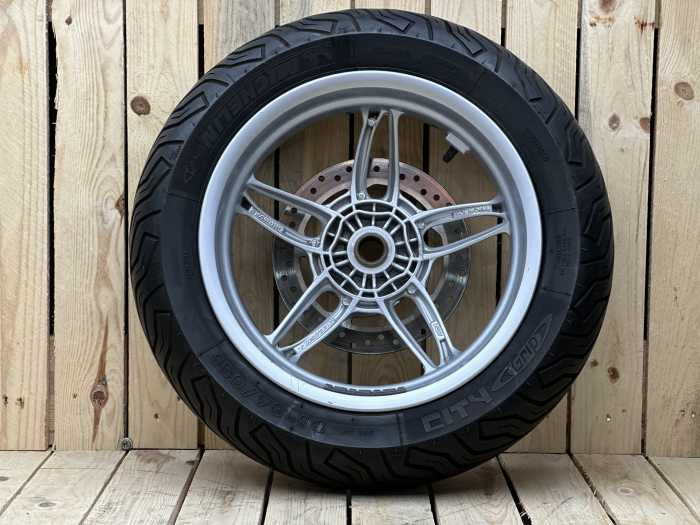 RUEDA TRASERA COMPLETA PIAGGIO BEVERLY 350