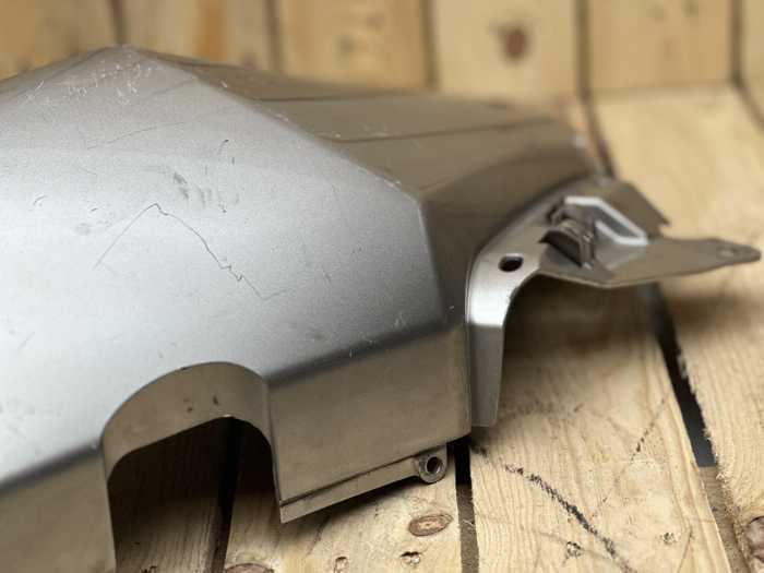 PLASTICO LATERAL TMAX 500