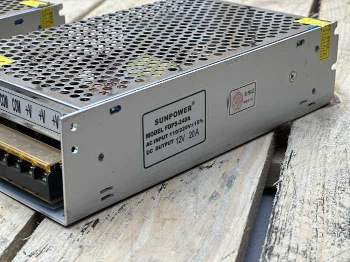 FUENTE DE ALIMENTACION FDPS-240A - QrBox.es