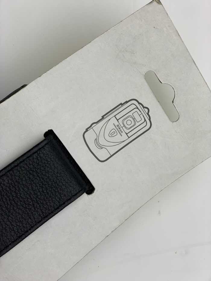 FUNDA CUERO NIKON - QrBox.es