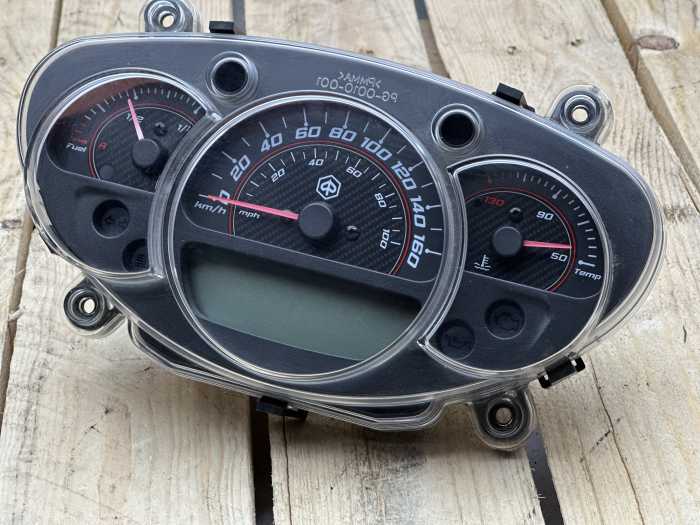 CUENTAQUILOMETROS PIAGGIO BV350 ABS