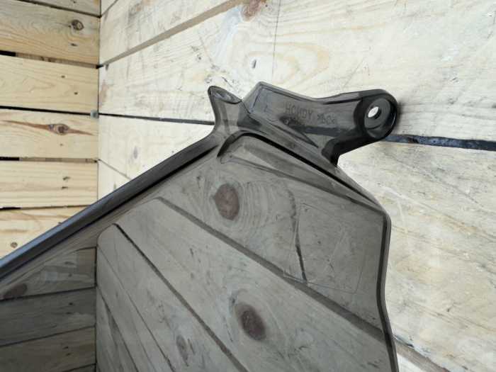 PANTALLA AHUMADA HONDA ORIGINAL