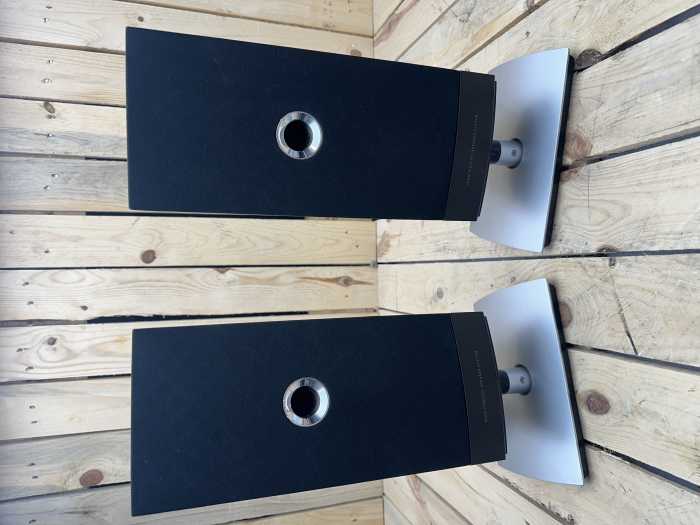 PAREJA ALTAVOCES ILUV i9200BLK - QrBox.es