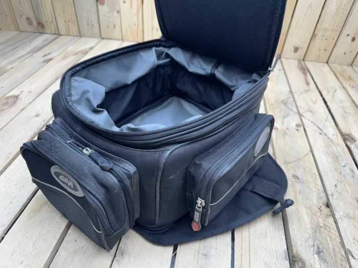 MOCHILA SOBREDEPOSITO GIVI B - QrBox.es