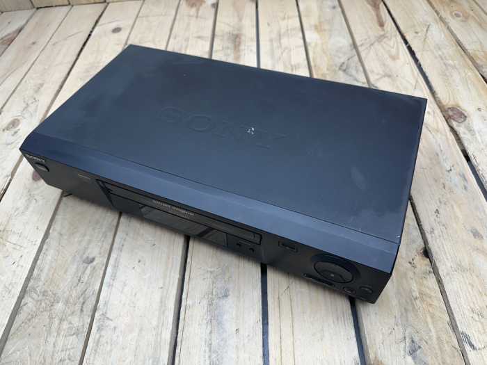 SONY VIDEO CASSETTE RECORDER SLV-SX720E - QrBox.es