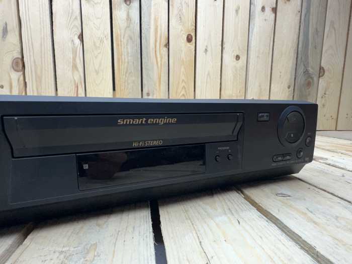 SONY VIDEO CASSETTE RECORDER SLV-SX720E - QrBox.es