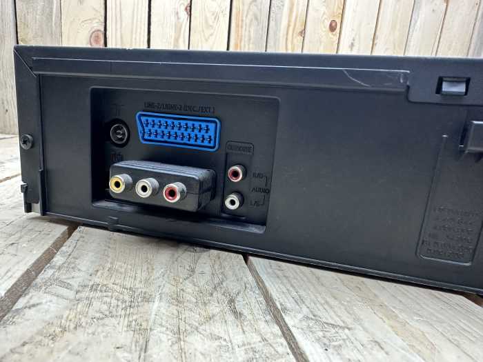 SONY VIDEO CASSETTE RECORDER SLV-SX720E - QrBox.es