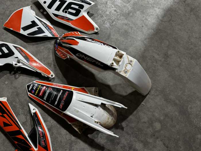 PLASTICA ORIGINAL KTM EXC 2017