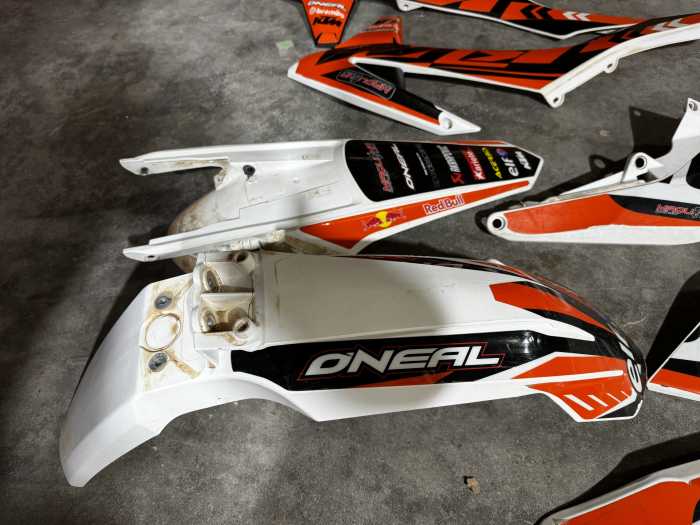 PLASTICA ORIGINAL KTM EXC 2017