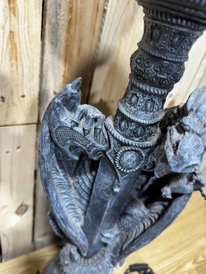 LAMPARA DRAGON 88x25x25cm - QrBox.es