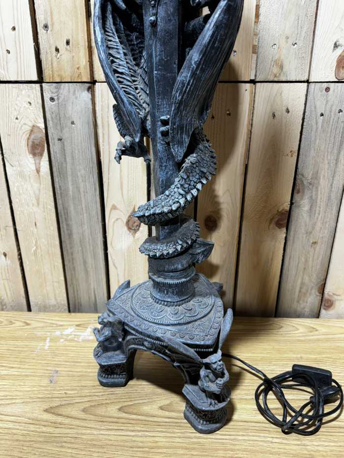 LAMPARA DRAGON 88x25x25cm - QrBox.es