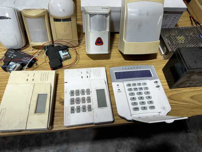 PACK ALARMA NAVE INDUSTRIAL - QrBox.es