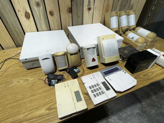 PACK ALARMA NAVE INDUSTRIAL - QrBox.es