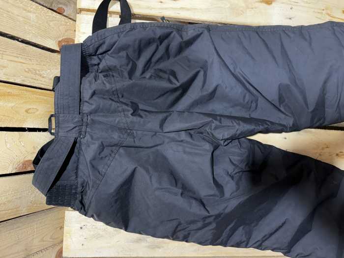 PANTALON T-44 QUECHUA CON TIRANTES DE SKI
