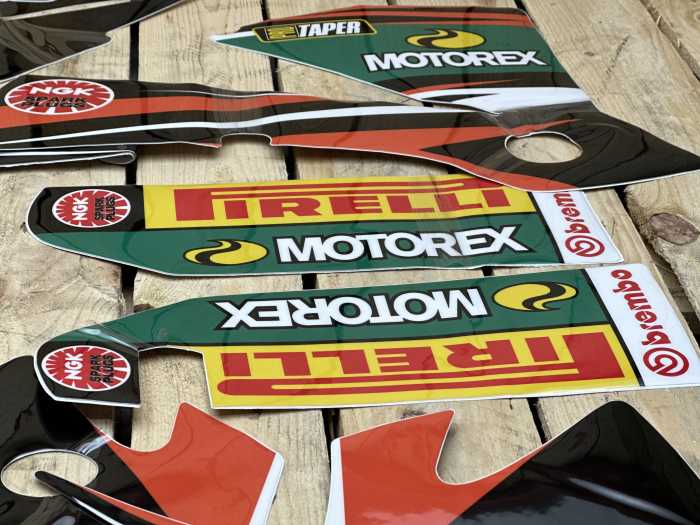 KIT ADHESIVOS KTM EXC 02-06