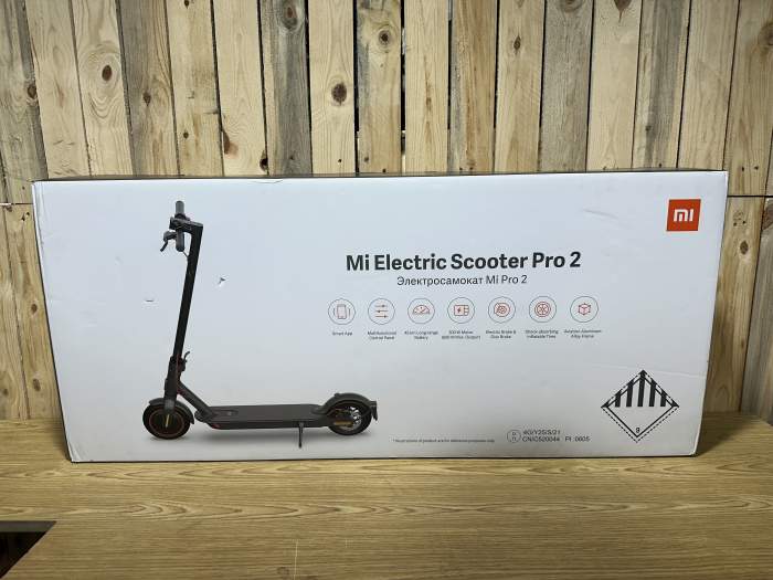 CAJA XIAOMI SCOOTER PRO 2 - QrBox.es