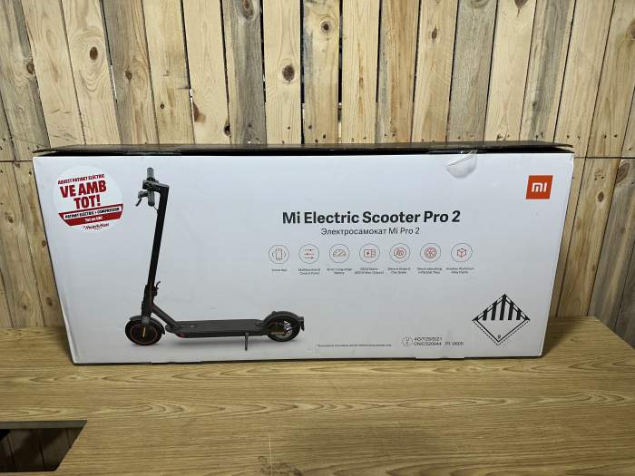 CAJA XIAOMI SCOOTER PRO 2 - QrBox.es