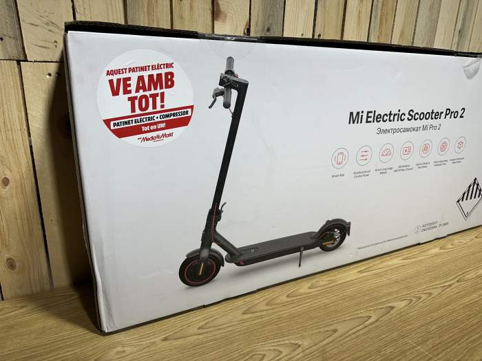 CAJA XIAOMI SCOOTER PRO 2 - QrBox.es