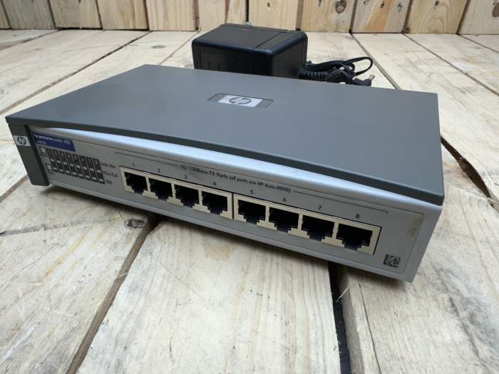 HP PROCURVE SWITCH 408 J4097B