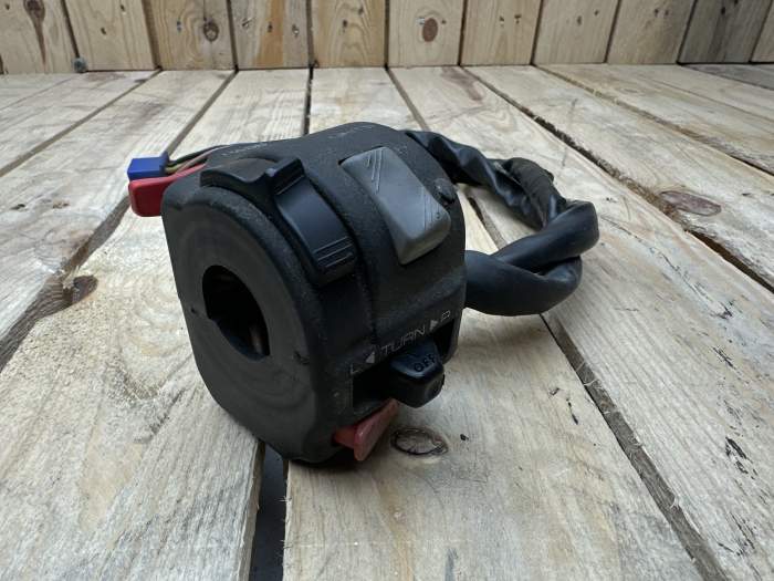 INTERRUPTOR ORIGINAL YAMAHA XTZ 750
