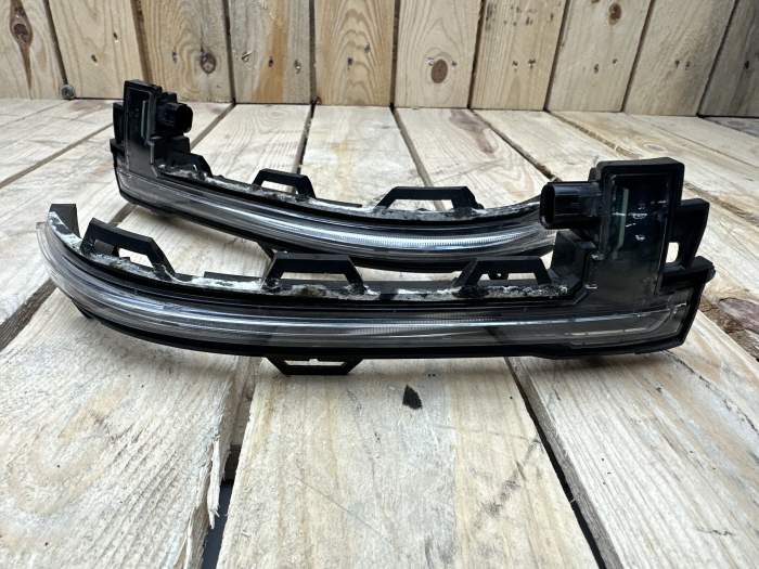 LUCES INTERMITENTES PARA ESPEJO LATERAL BMW - QrBox.es