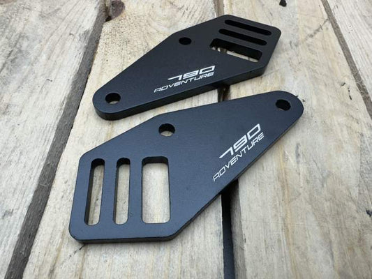 ENGANCHE ALFORJAS ESTRIBERA KTM 790 ADVENTURE