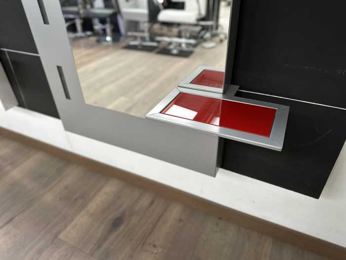 TOCADOR ROJO C/ESPEJO REF.11 - QrBox.es