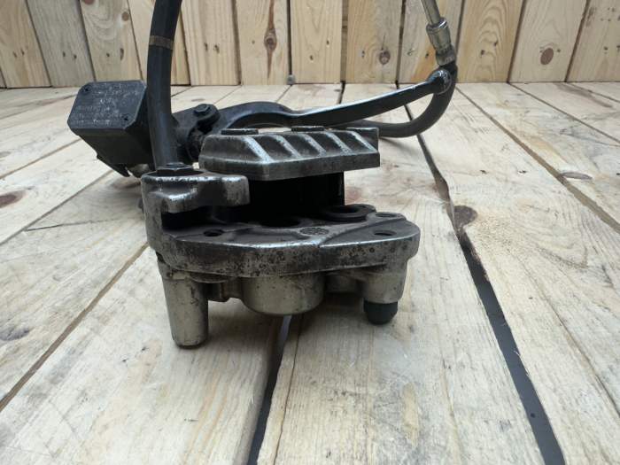 BOMBA DE FRENO DELANTERA + PINZA XTZ 750