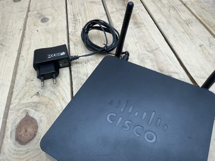 ROUTER INALAMBRICO CISCO RV110W
