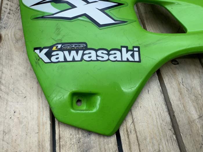 TAPA DEPOSITO IZQUIERDA KX250 1990