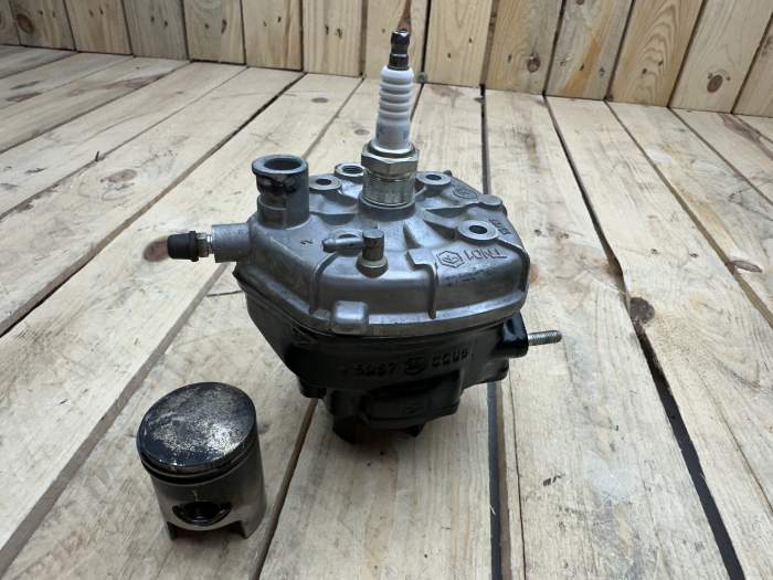 CILINDRO, PISTON Y CULATA PIAGGIO SR50