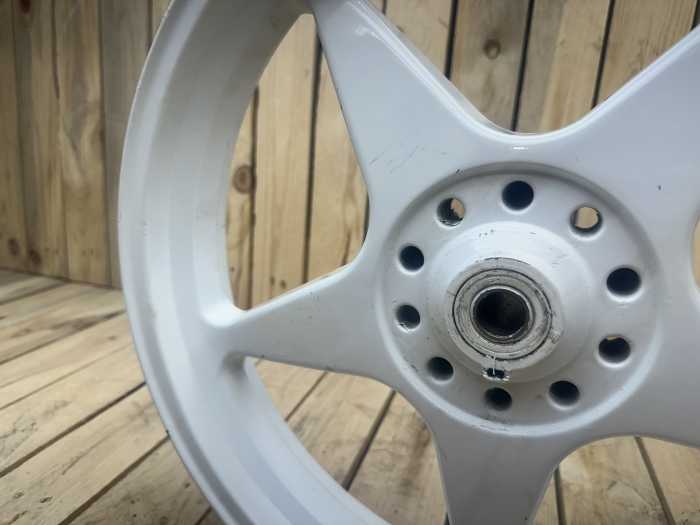 LLANTA DELANTERA APRILIA FUTURA AF1