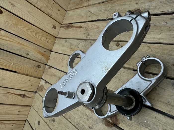 TIJAS COMPLETAS APRILIA FUTURA AF1