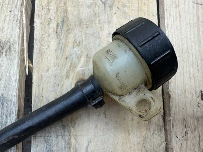 BOMBA DE FRENO TRASERO + LATIGUILLO APRILIA AF1