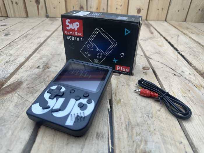 GAME BOX 400 JUEGOS EN 1 NEGRO - QrBox.es