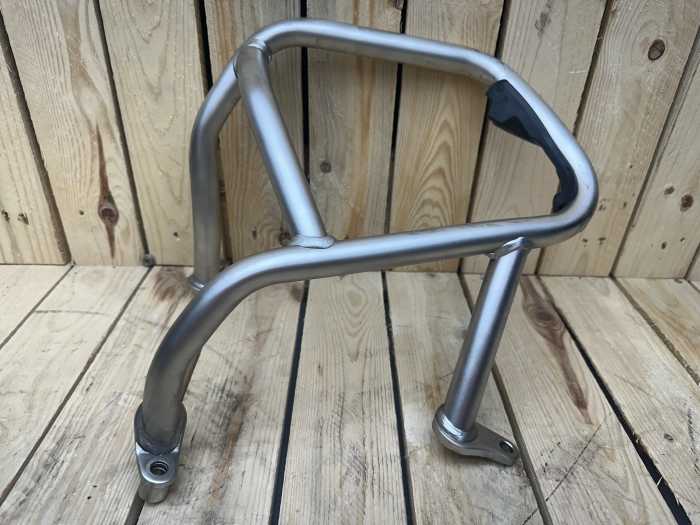 DEFENSA MOTOR IZQ INFERIOR BMW R1250GS