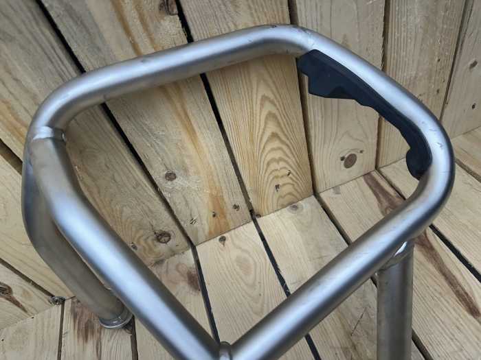 DEFENSA MOTOR IZQ INFERIOR BMW R1250GS