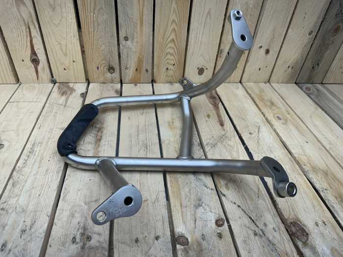 DEFENSA MOTOR IZQ INFERIOR BMW R1250GS